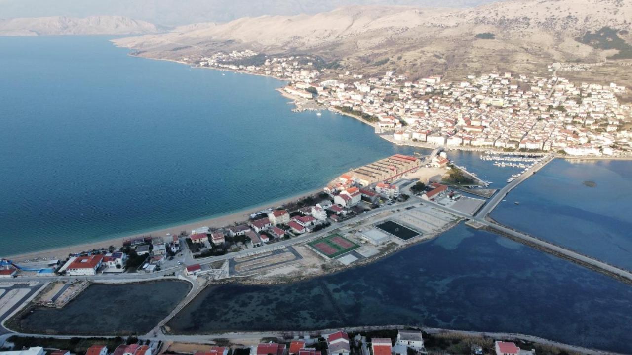 Rooms & Apartments Kaurloto Pag Town Exterior foto
